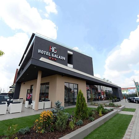 Hotel Galaxy Dumbravita  Екстериор снимка